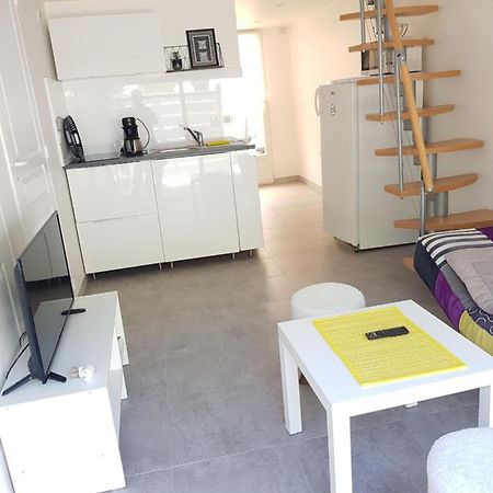 Studio Equipe A Proximite De La Plage Villeneuve-lès-Maguelonne Exterior foto